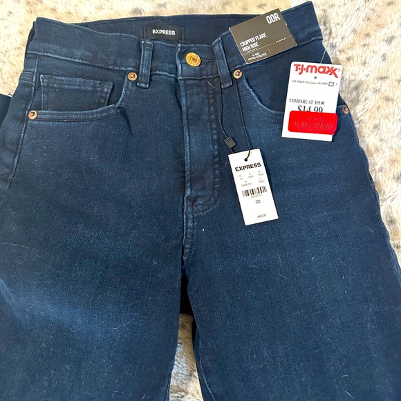 NWT 00 Express Cropped Flare High Rise Blue Slim Jeans Classic Denim - Picture 1 of 4